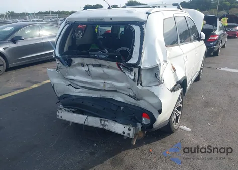 2016 Mitsubishi Outlander Se z USA, uszkodzony, nr VIN JA4AD3A37GZ064801